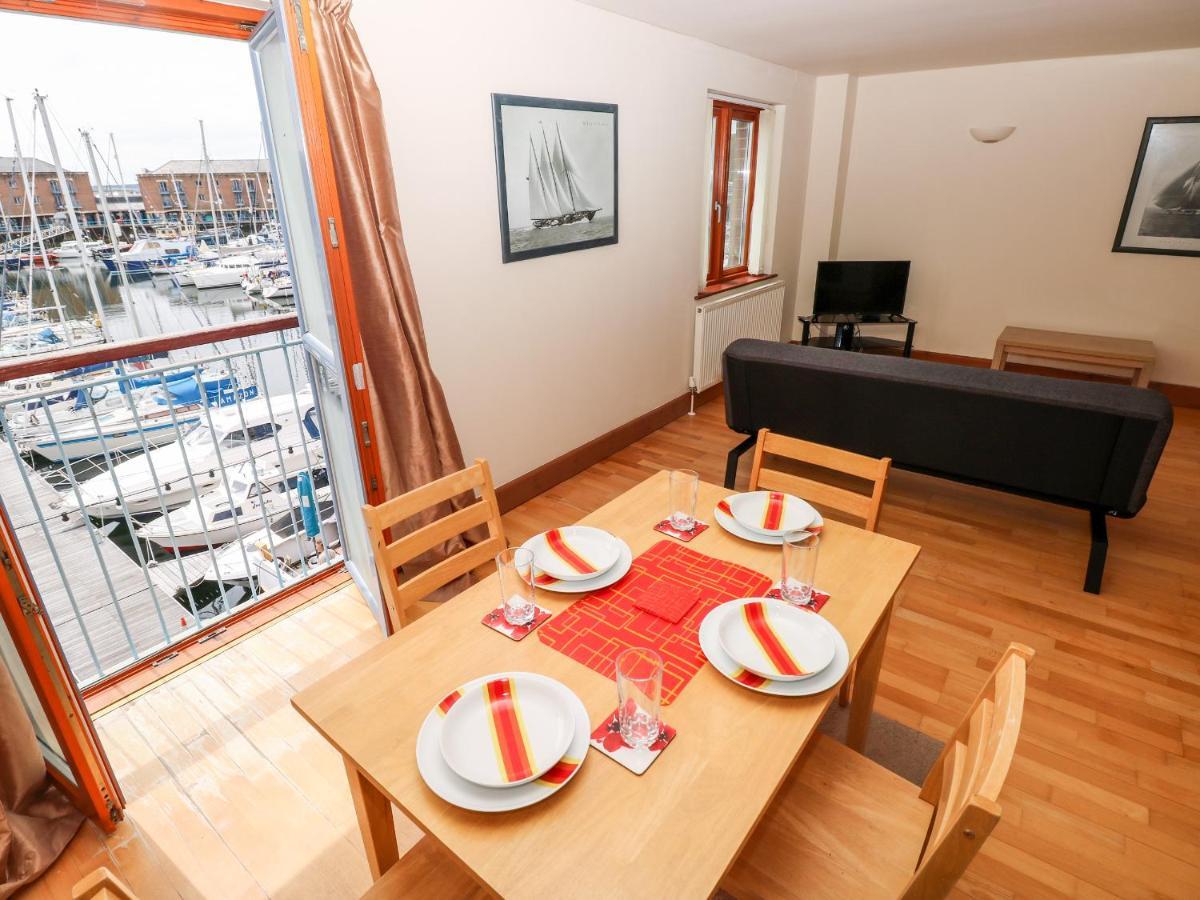 15 Sovereign House Lejlighed Milford Haven Eksteriør billede